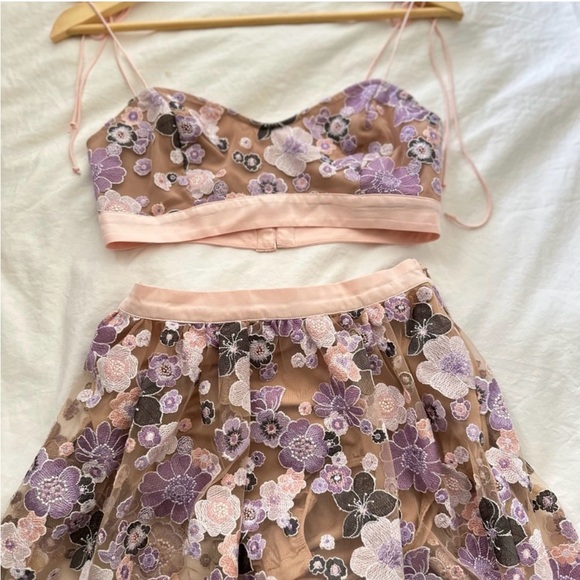 🔝 $595 For Love and Lemons Posy Embroidery Set S - Picture 10 of 14